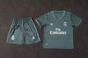 REAL MADRID 2018/19 RETRO KIT KIDS - Away
