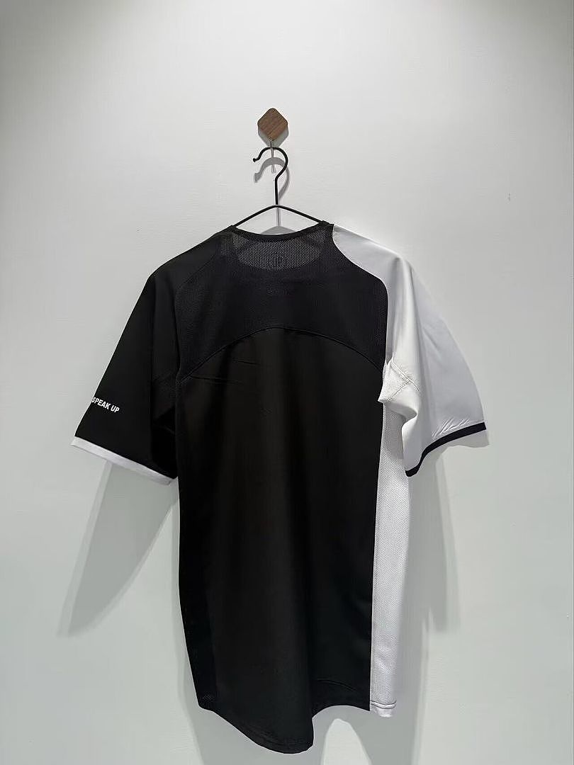 PORTUGAL 2005 RETRO JERSEY - White/Black