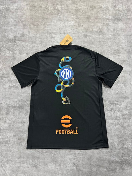 INTER 2026/27 MAILLOT D'ENTRAÎNEMENT ÉDITION SPÉCIALE - Noir