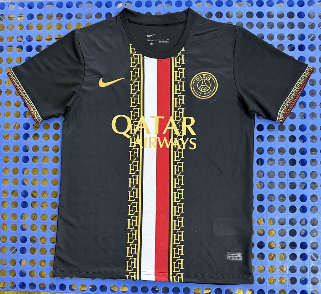 PARIS SAINT-GERMAIN 2026/27 SPECIAL EDITION TRAINING JERSEY - Black, Gold