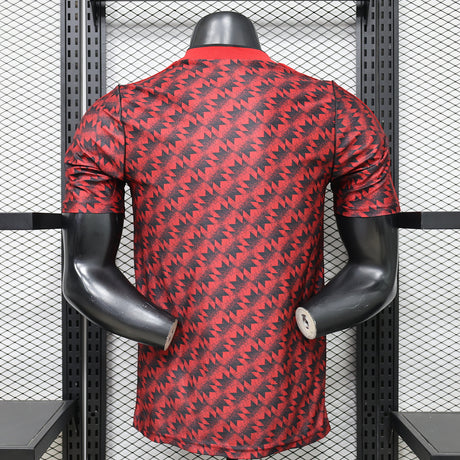 MANCHESTER UNITED 2026/27 MAILLOT ÉDITION SPÉCIALE - Rouge, Sharp Rétro
