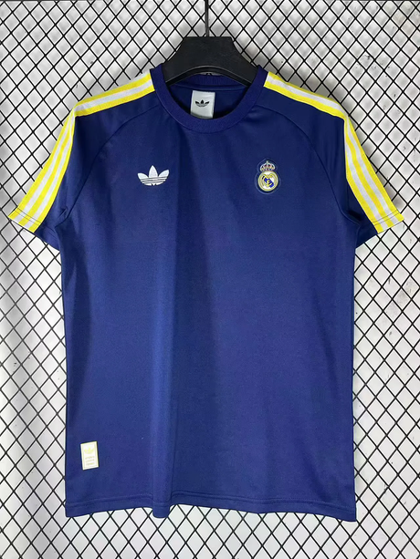 REAL MADRID 2026/27 MAGLIA ALLENAMENTO EDIZIONE SPECIALE - Blu navy