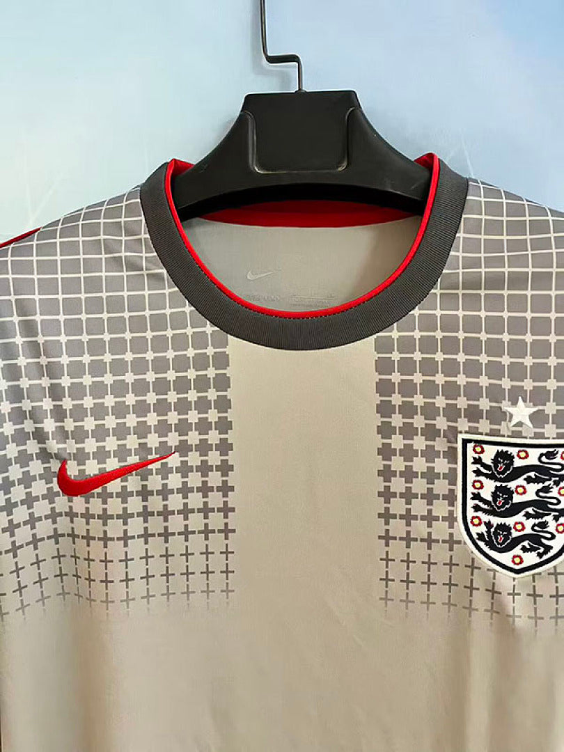 ENGLAND 2026/27 SPECIAL EDITION TRAINING JERSEY - Beige