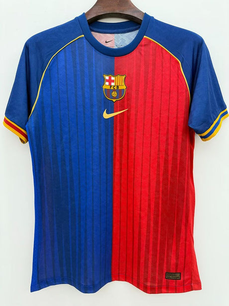BARCELONA 2026/27 MAGLIA EDIZIONE SPECIALE - Blu, Metà rossa