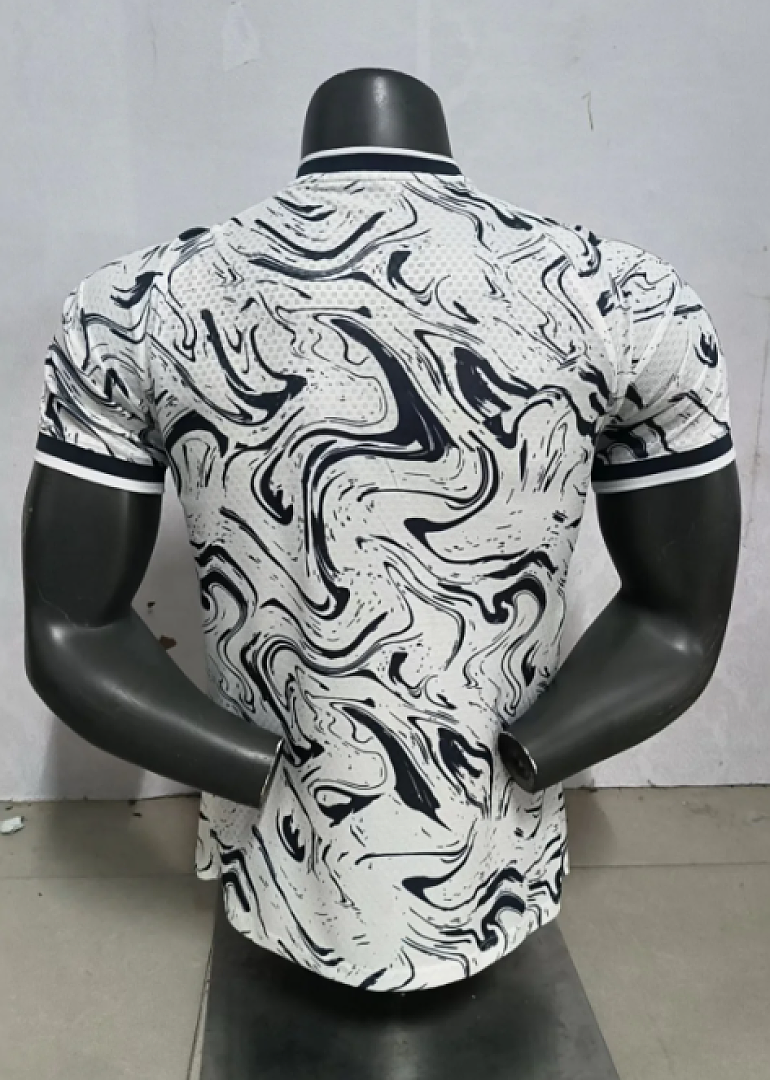 MANCHESTER UNITED 2026/27 SPECIAL EDITION TRAINING JERSEY - Black, White