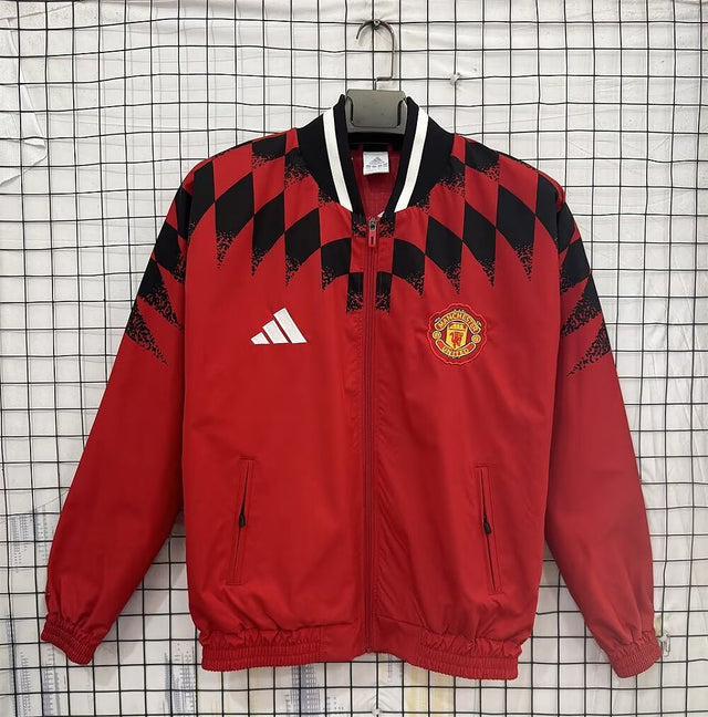 MANCHESTER UNITED 2026/27 STADIUM WINDBREAKER JACKET - Red
