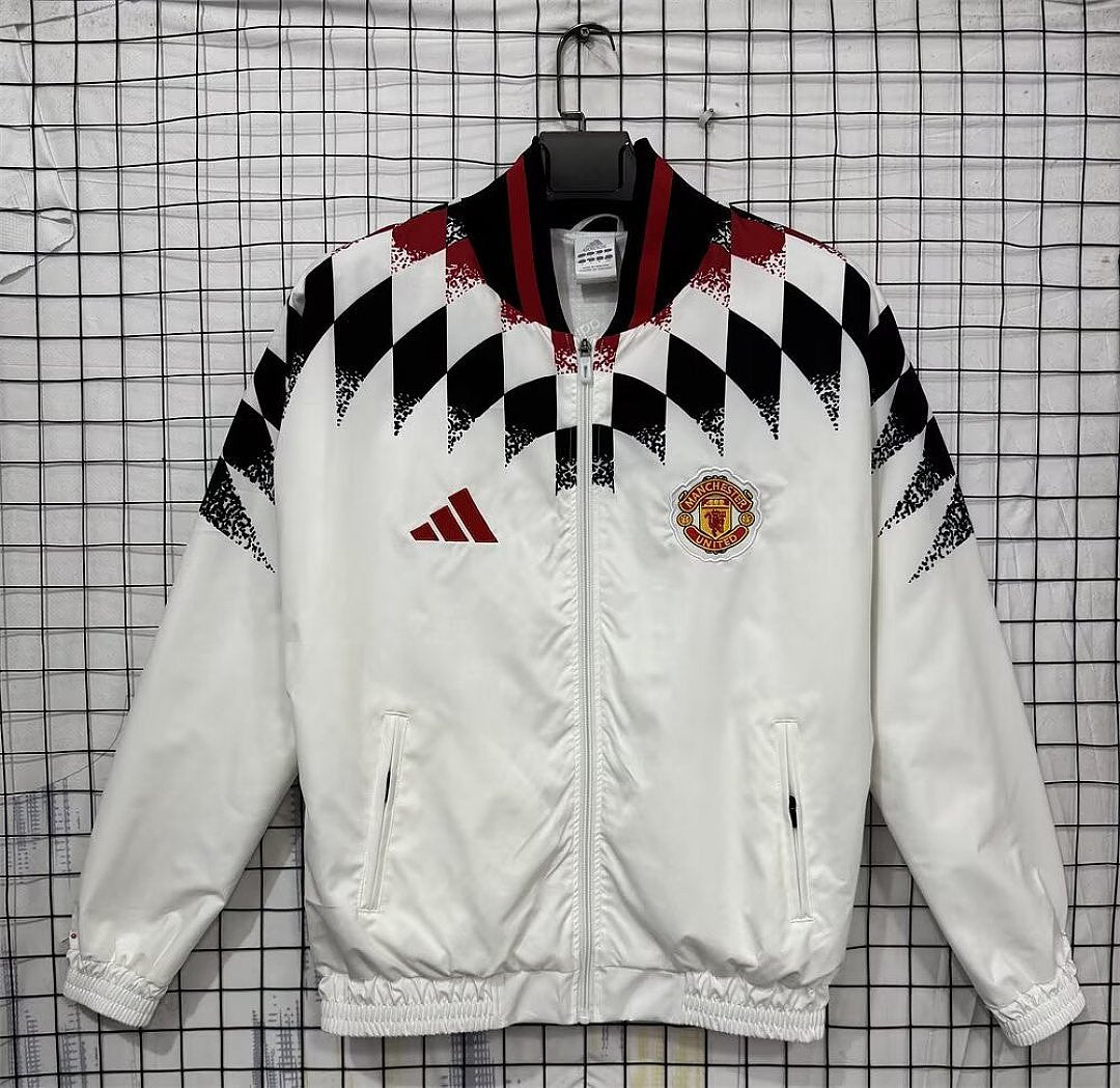MANCHESTER UNITED 2026/27 STADIUM WINDBREAKER JACKET - White