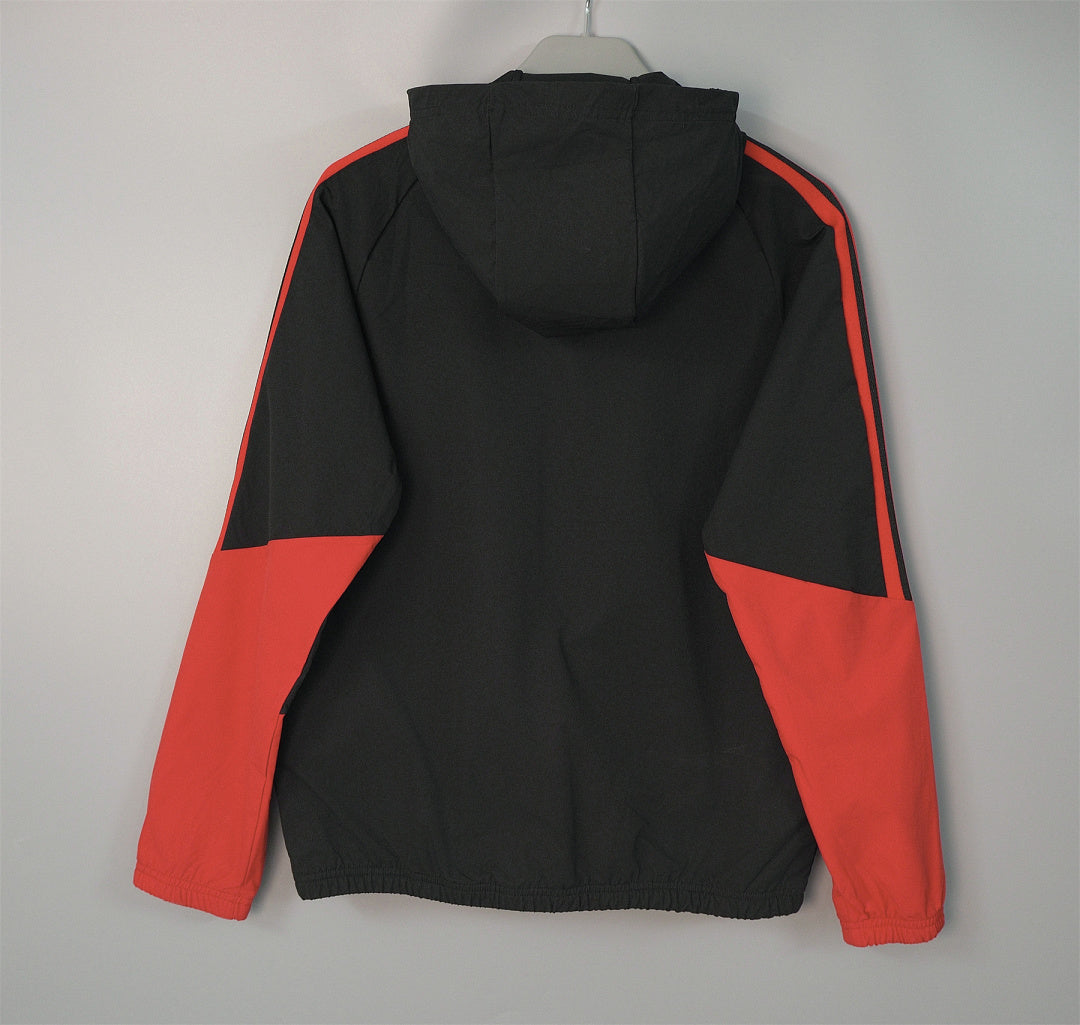 MANCHESTER UNITED 2026/27 HOODED WINDBREAKER JACKET - Black/Red Stripes - back
