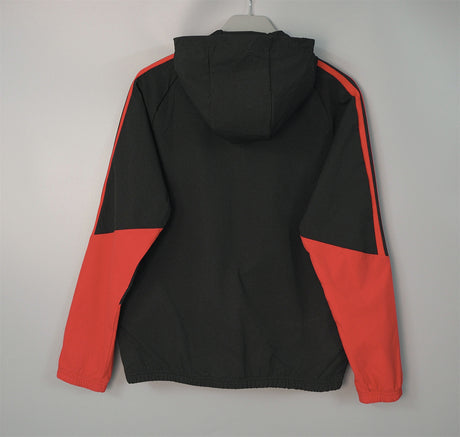 MANCHESTER UNITED 2026/27 HOODED WINDBREAKER JACKET - Black/Red Stripes