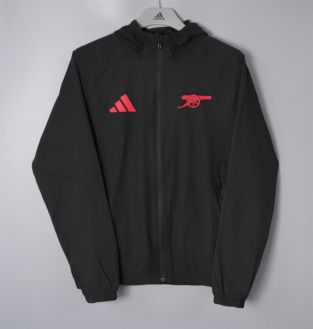 ARSENAL 2026/27 HOODED WINDBREAKER JACKET - Black - front