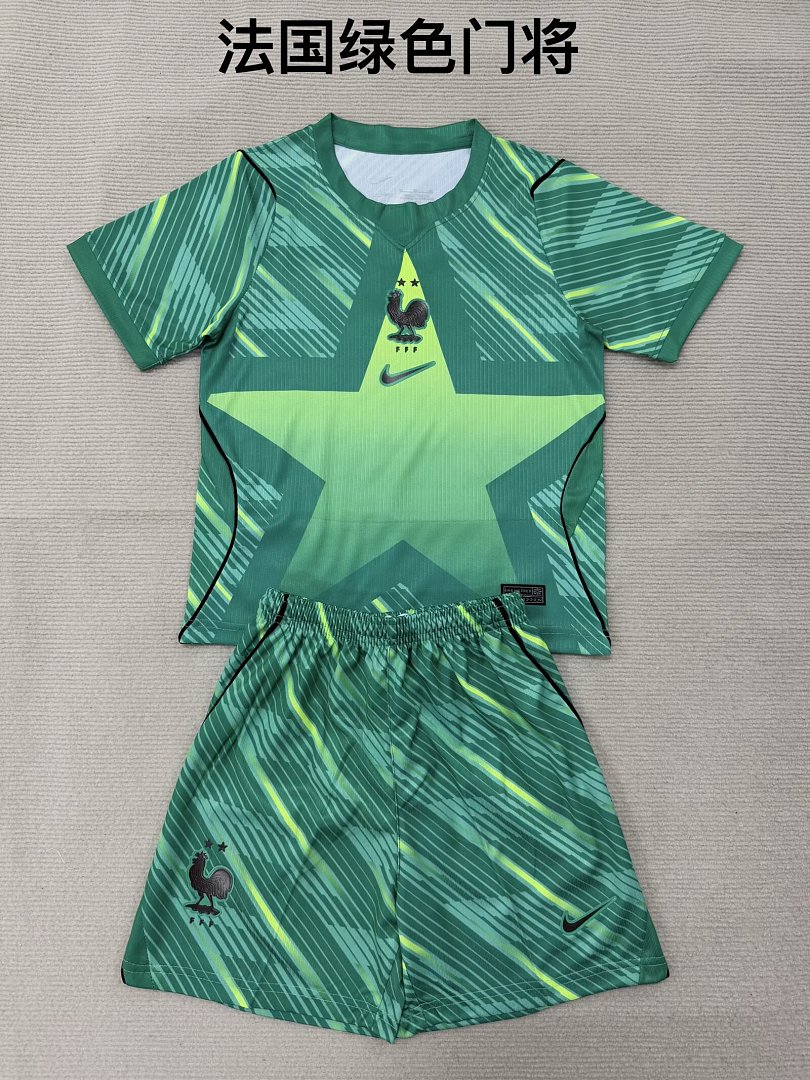 FRANCE 2026 GOALKEEPER KIT KIDS - Green