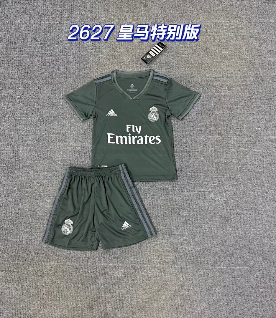 REAL MADRID 2026/27 SPECIAL EDITION KIT KIDS - Dark Green