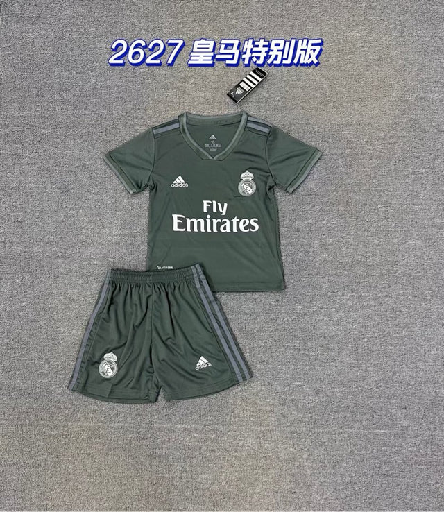 REAL MADRID 2026/27 SPECIAL EDITION KIT KIDS - Dark Green