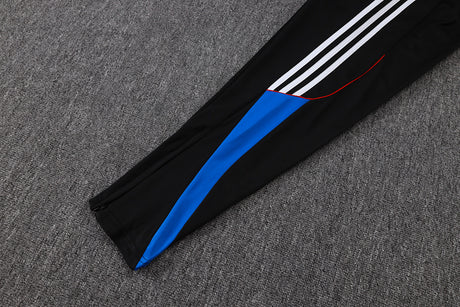 Manchester United 2025/26 Training Suit - Bright Blue