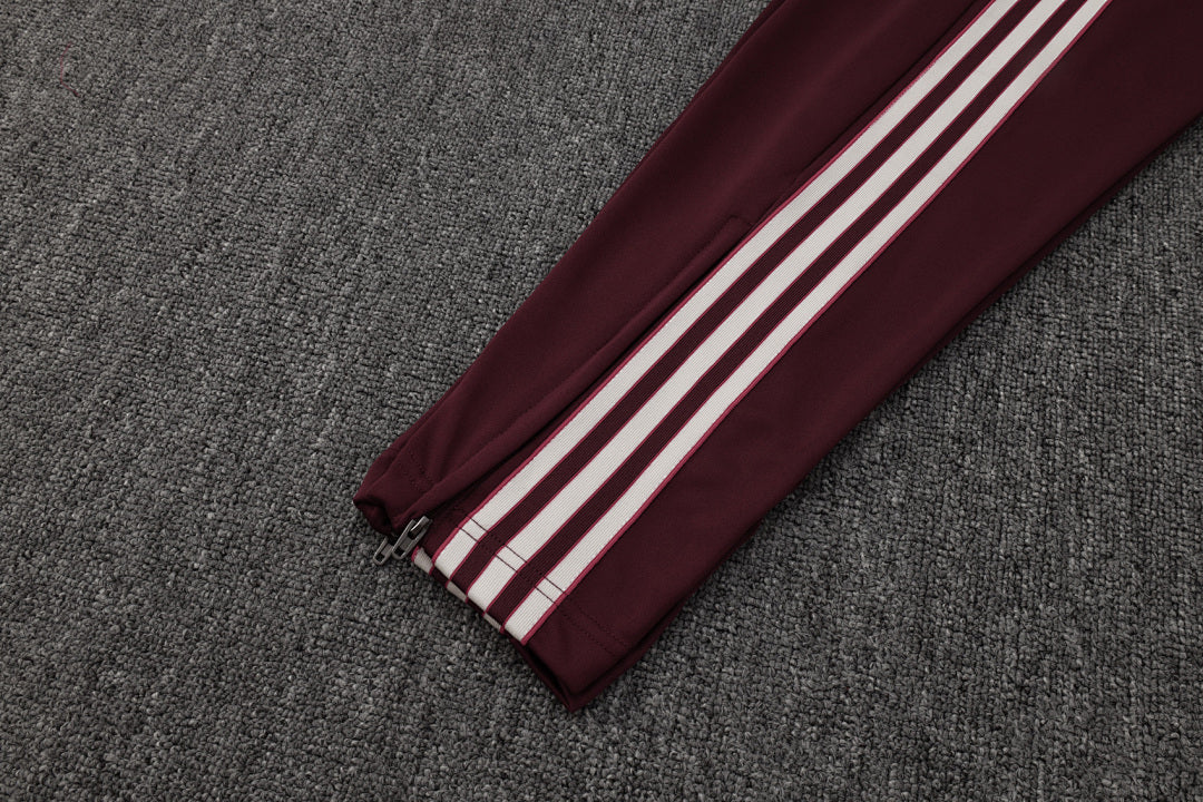 Bayern Munich 2025/26 Training Suit - Burgundy