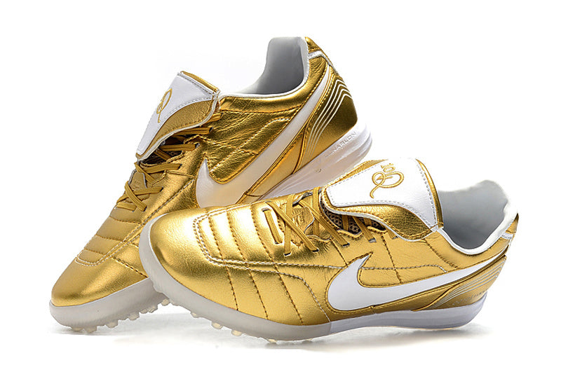 Nike Tiempo Ronaldinho