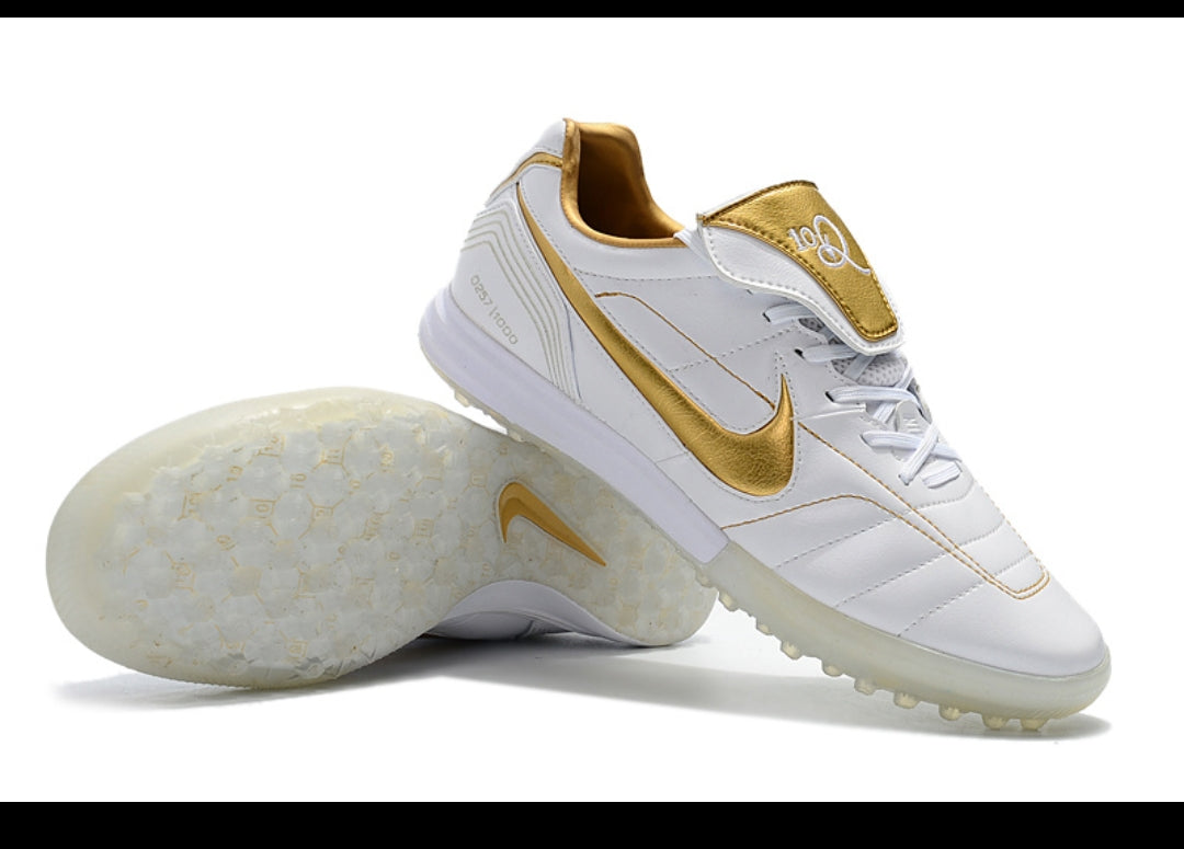 Nike Tiempo Ronaldinho