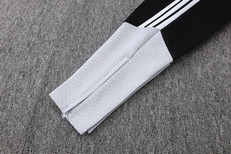 Real Madrid 2026/27 Tuta - Bianco/Nero